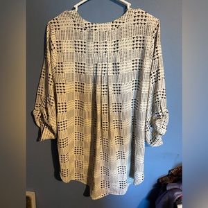 41 Hawthorn dress shirt 3/4 length sleeves